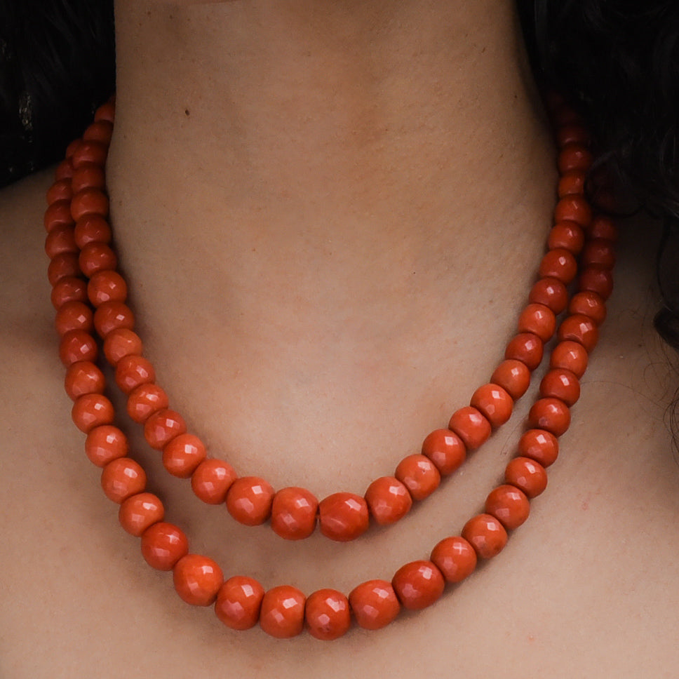 Antique Faceted Coral Bead Necklace
