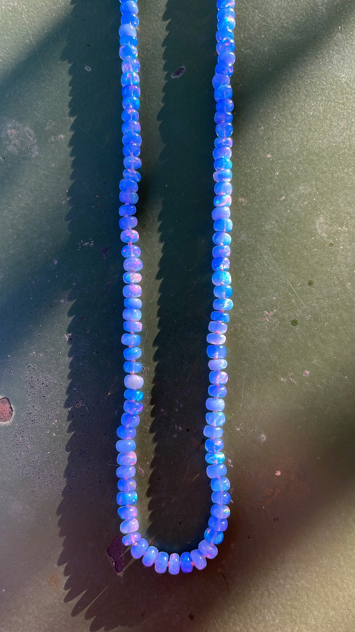 NEON OPAL NECKLACE-LILAC