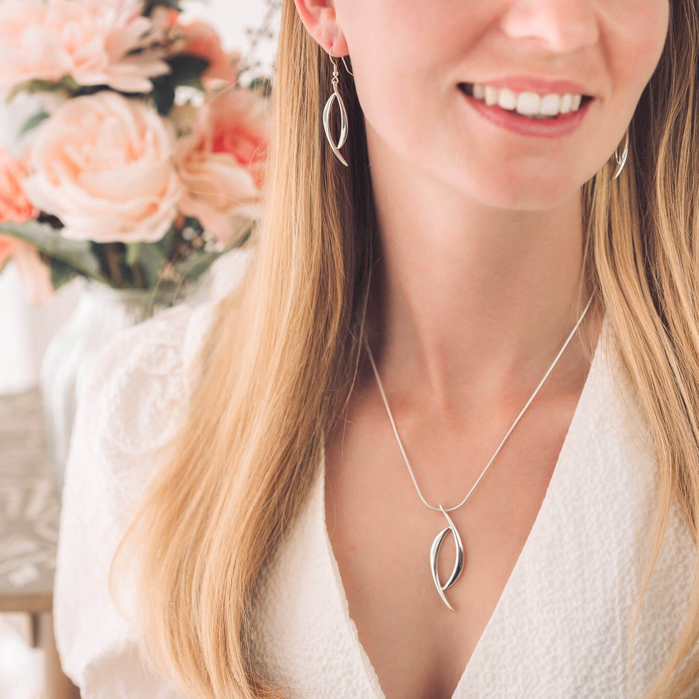 Olive Silver Pendant Necklace